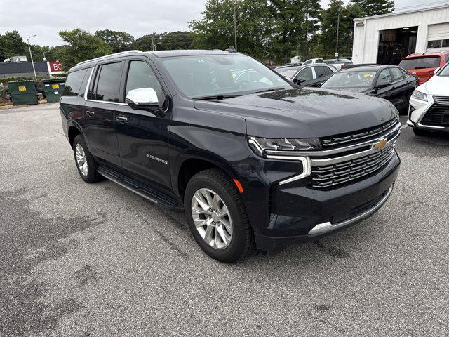 2023 Chevrolet Suburban 4WD Premier