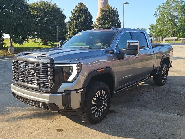 2025 GMC Sierra 2500HD 4WD Crew Cab Standard Bed Denali Ultimate