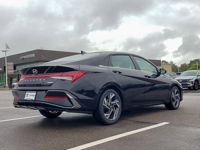 2025 Hyundai Elantra Limited