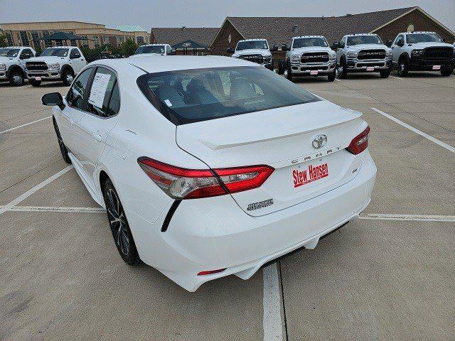 2018 Toyota Camry SE
