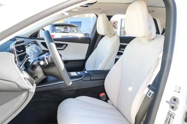 2025 Mercedes-Benz E 450 4MATIC