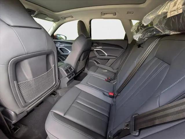2025 Audi Q5 Prestige TFSI quattro S tronic