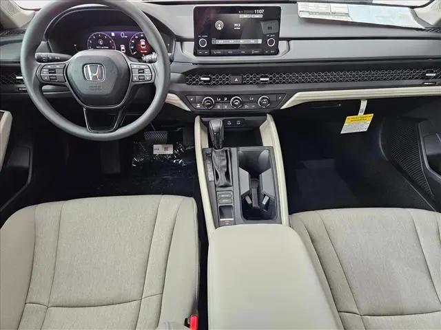 2025 Honda Accord Sedan SE