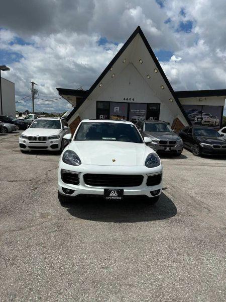 2015 Porsche Cayenne S