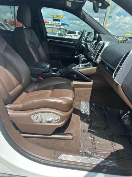2015 Porsche Cayenne S