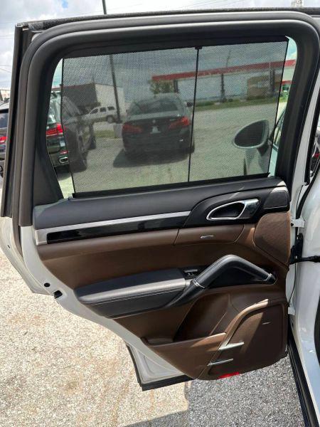 2015 Porsche Cayenne S