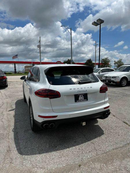2015 Porsche Cayenne S