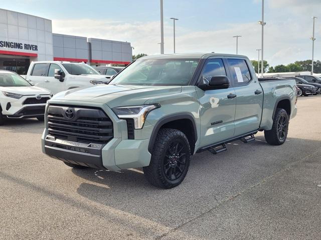 2025 Toyota Tundra SR5 4WD