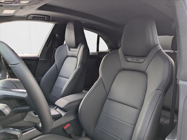2025 Porsche Macan Electric Turbo