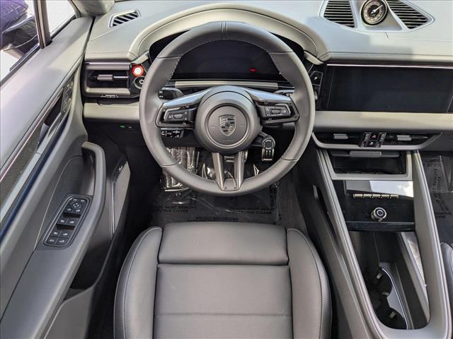 2025 Porsche Macan Electric Turbo