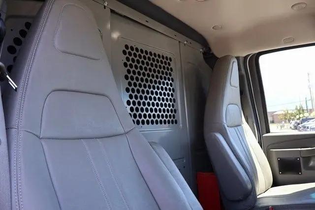 2019 GMC Savana 2500 Work Van