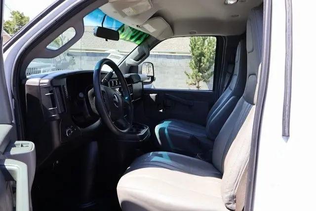 2019 GMC Savana 2500 Work Van