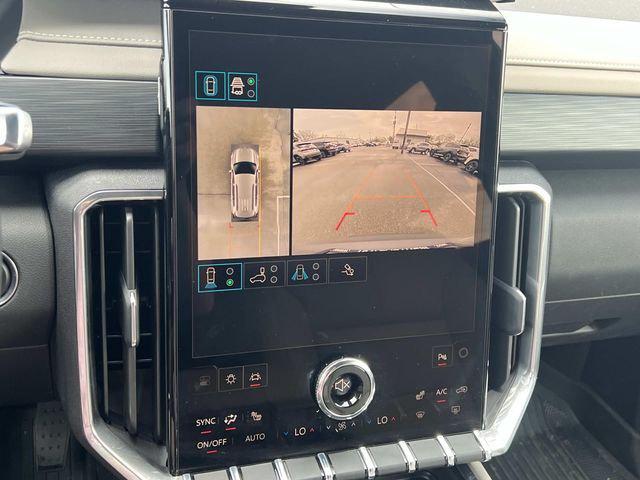 2026 GMC Acadia AWD Elevation