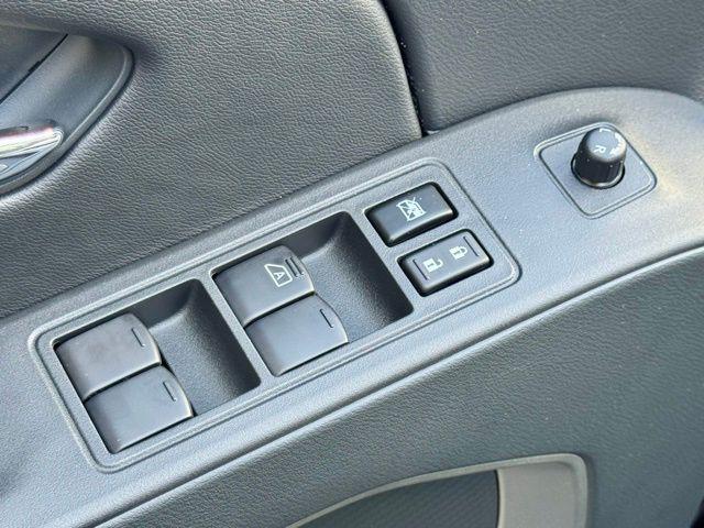 2025 Nissan Frontier Crew Cab SV 4x2