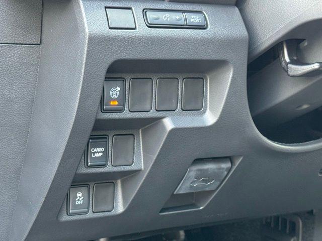 2025 Nissan Frontier Crew Cab SV 4x2