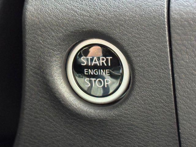 2025 Nissan Frontier Crew Cab SV 4x2