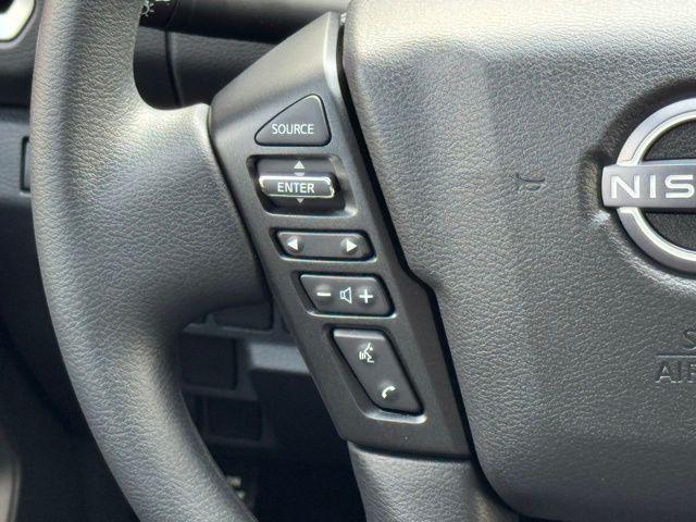 2025 Nissan Frontier Crew Cab SV 4x2