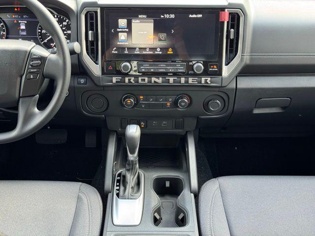 2025 Nissan Frontier Crew Cab SV 4x2