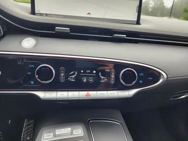 2024 Genesis GV70 3.5T AWD Sport