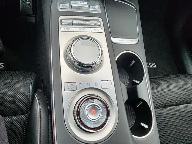 2024 Genesis GV70 3.5T AWD Sport