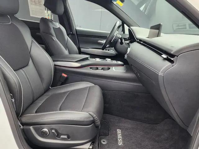 2024 Genesis GV70 3.5T AWD Sport