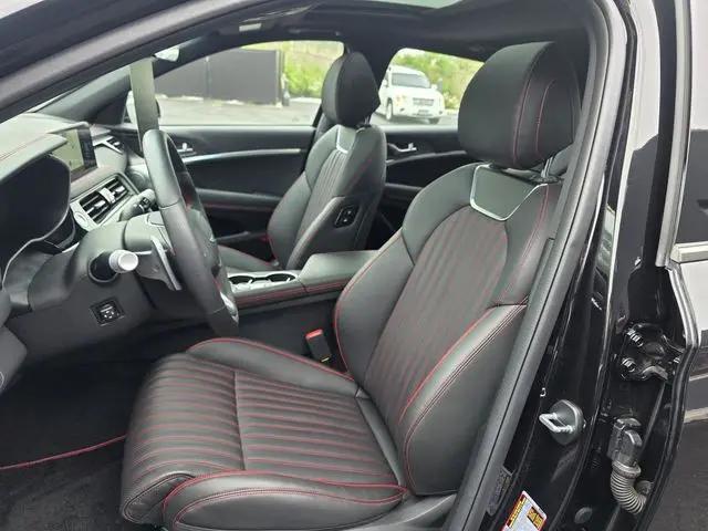 2025 Genesis G70 3.3T RWD Sport Advanced