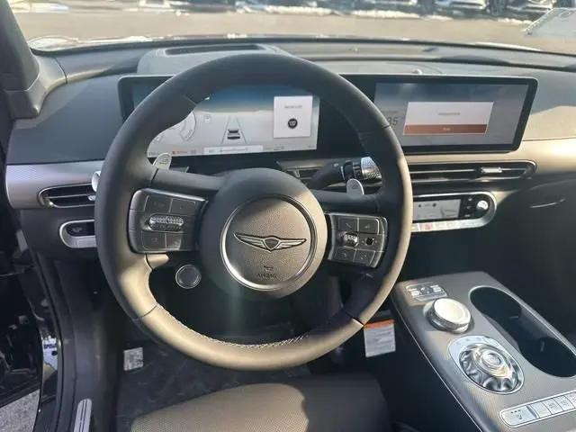 2025 Genesis GV60 Standard AWD
