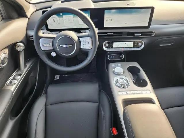 2025 Genesis GV60 Standard AWD