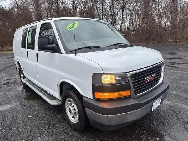 2023 GMC Savana Cargo RWD 2500 Regular Wheelbase Work Van