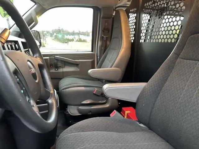 2023 GMC Savana Cargo RWD 2500 Regular Wheelbase Work Van