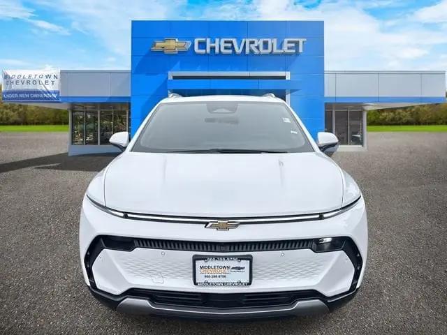 2025 Chevrolet Equinox LT 2