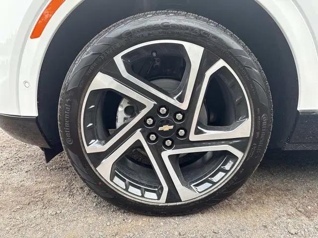2025 Chevrolet Equinox LT 2