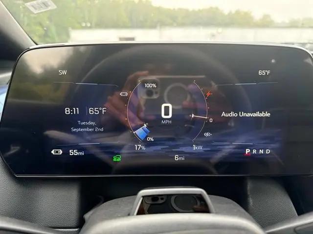 2025 Chevrolet Equinox LT 2