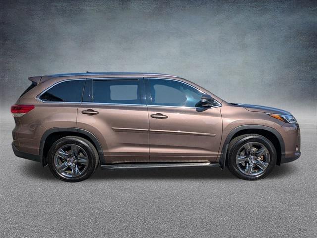 2017 Toyota Highlander Limited Platinum