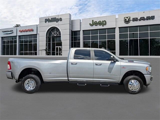 2022 RAM 3500 Big Horn Crew Cab 4x4 8 Box