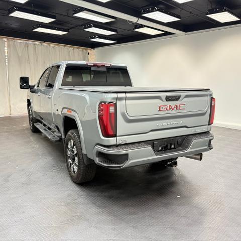 2025 GMC Sierra 3500HD 4WD Crew Cab Standard Bed Denali