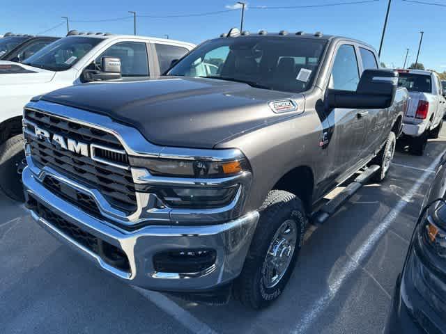 2026 RAM Ram 2500 RAM 2500 TRADESMAN CREW CAB 4X4 64 BOX 2026 RAM Ram 2500 RAM 2500 TRADESMAN CREW CAB 4X4 64 BOX