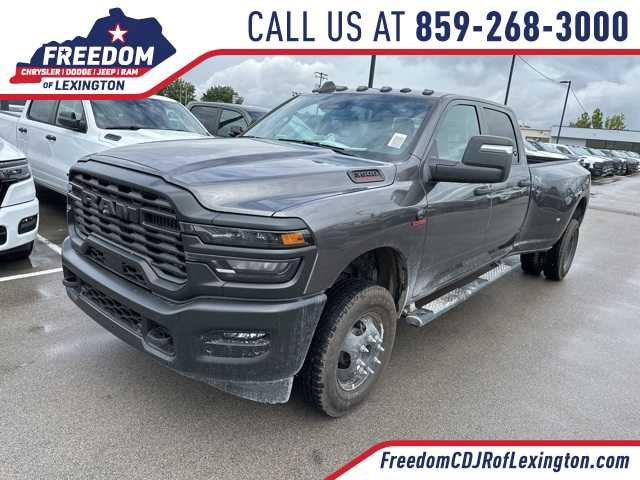 2026 RAM Ram 3500 RAM 3500 TRADESMAN CREW CAB 4X4 8 BOX