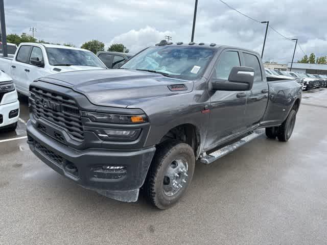 2026 RAM Ram 3500 RAM 3500 TRADESMAN CREW CAB 4X4 8 BOX