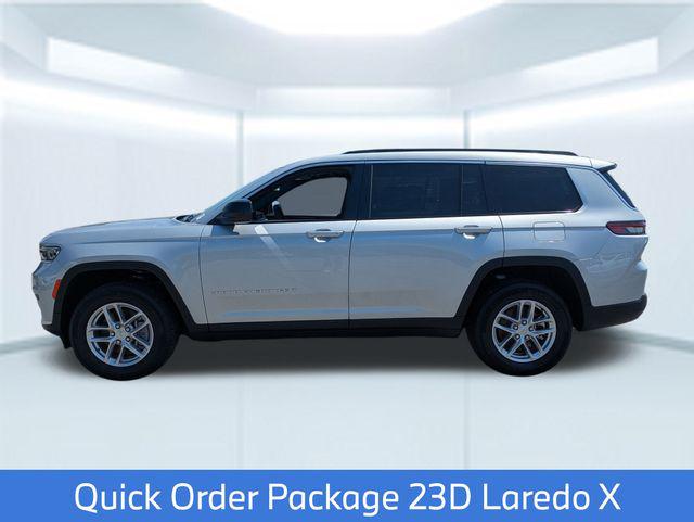 2025 Jeep Grand Cherokee GRAND CHEROKEE L LAREDO X 4X4