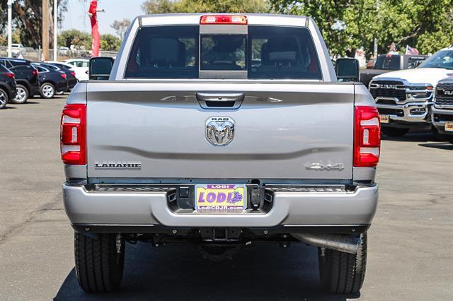2024 RAM 2500 Laramie Crew Cab 4x4 64 Box