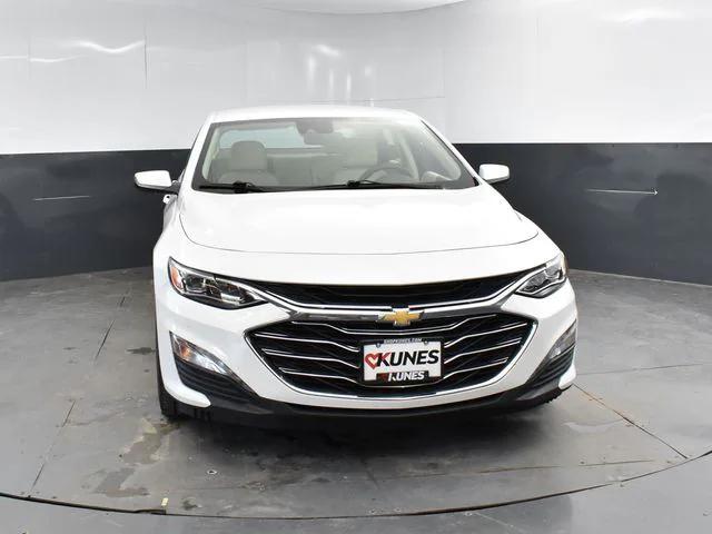 2024 Chevrolet Malibu FWD 2LT