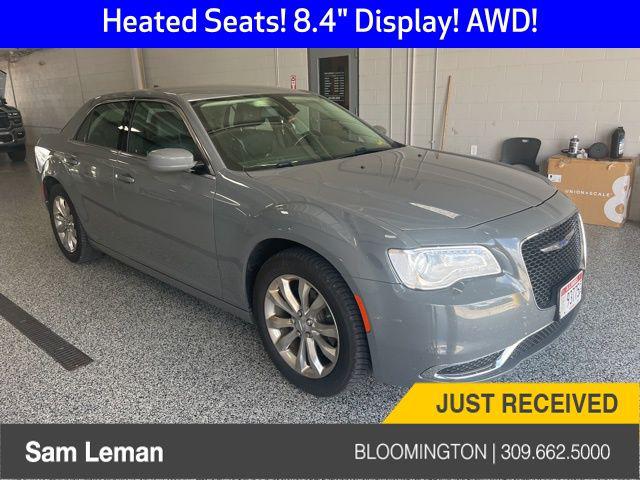 2019 Chrysler 300 Touring L AWD