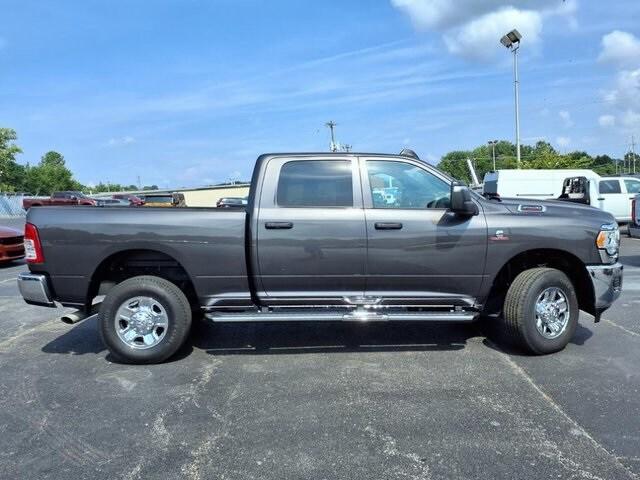 2023 RAM 2500 Tradesman Crew Cab 4x4 64 Box