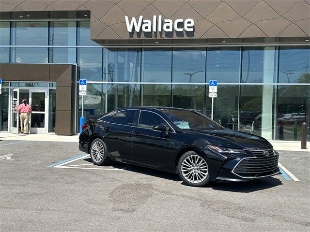 2022 Toyota Avalon Limited Hybrid