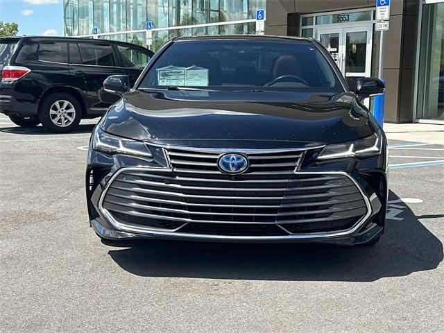 2022 Toyota Avalon Limited Hybrid