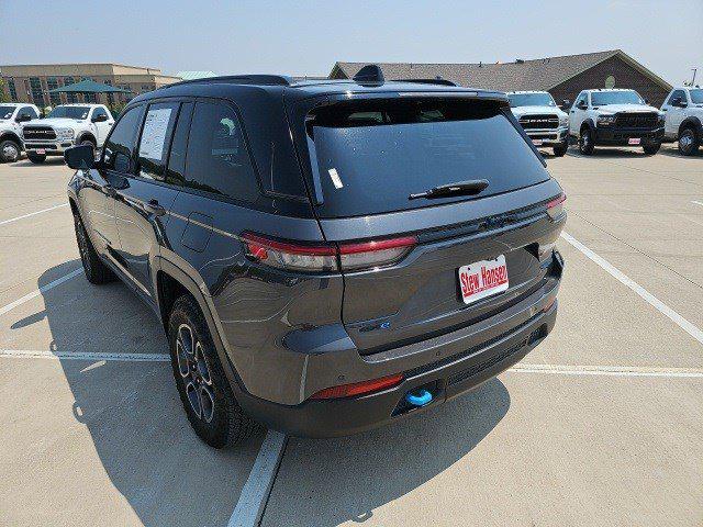 2022 Jeep Grand Cherokee 4xe Trailhawk 4x4