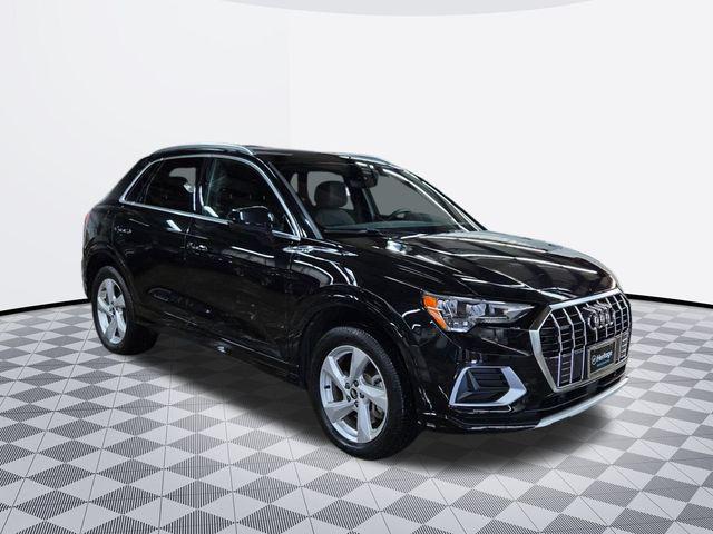 2021 Audi Q3 Premium 40 TFSI quattro Tiptronic
