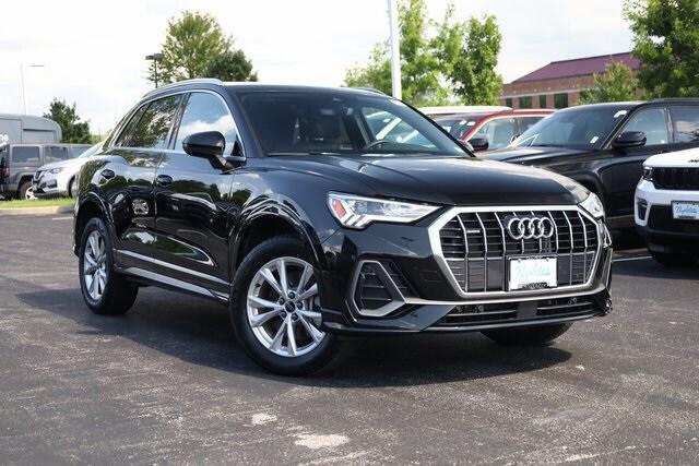 2025 Audi Q3 Premium 45 TFSI S line quattro Tiptronic