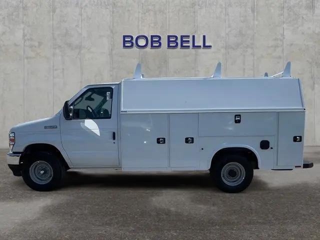 2026 Ford E-350 Cutaway E-Series Cutaway